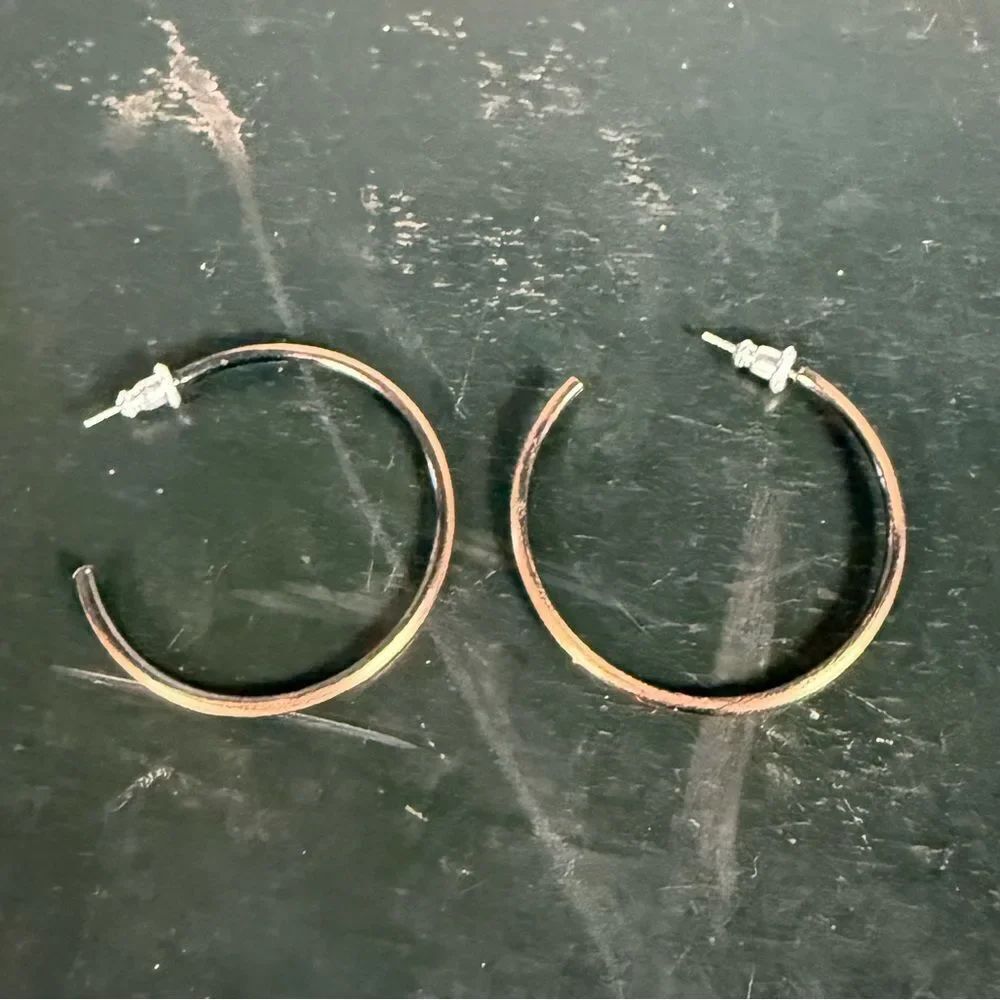 Vintage Hoop Earrings Copper/black ToneβThin Pierced